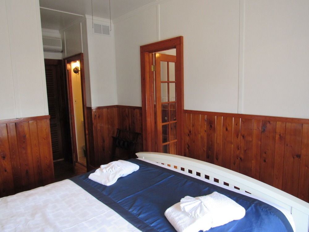Nags Head Beach Inn Екстер'єр фото