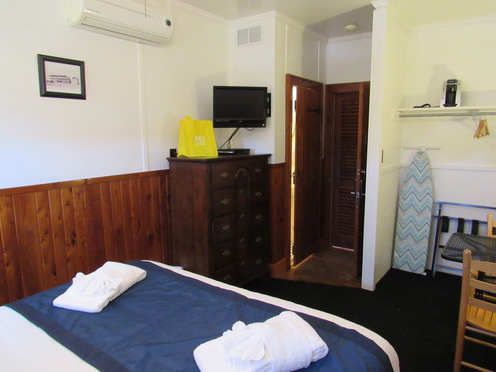 Nags Head Beach Inn Екстер'єр фото