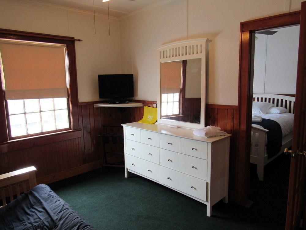 Nags Head Beach Inn Екстер'єр фото