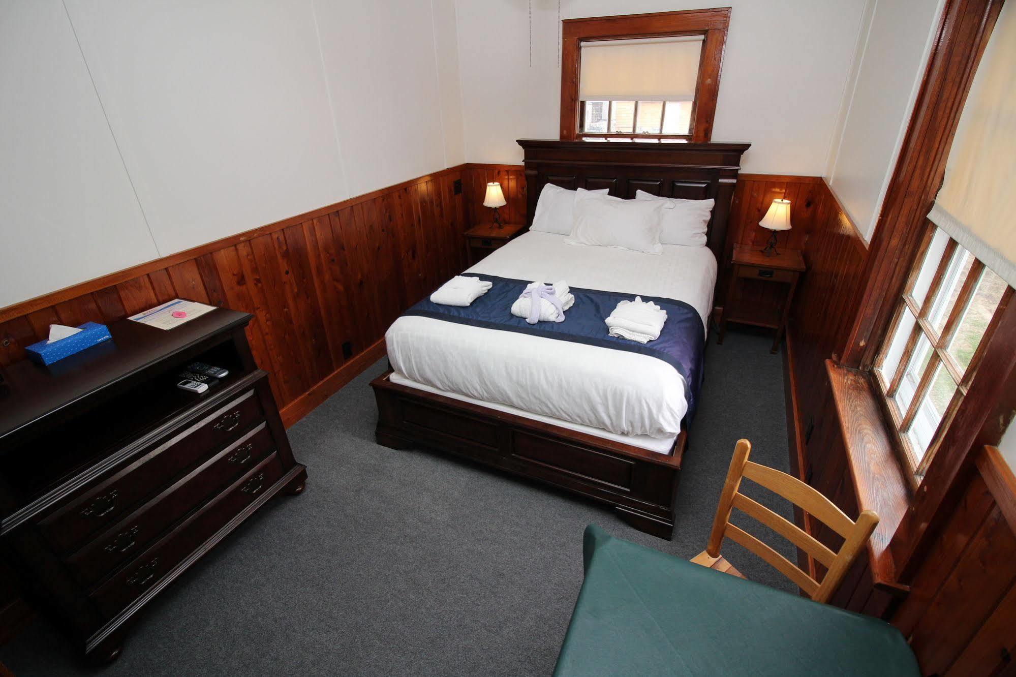 Nags Head Beach Inn Екстер'єр фото
