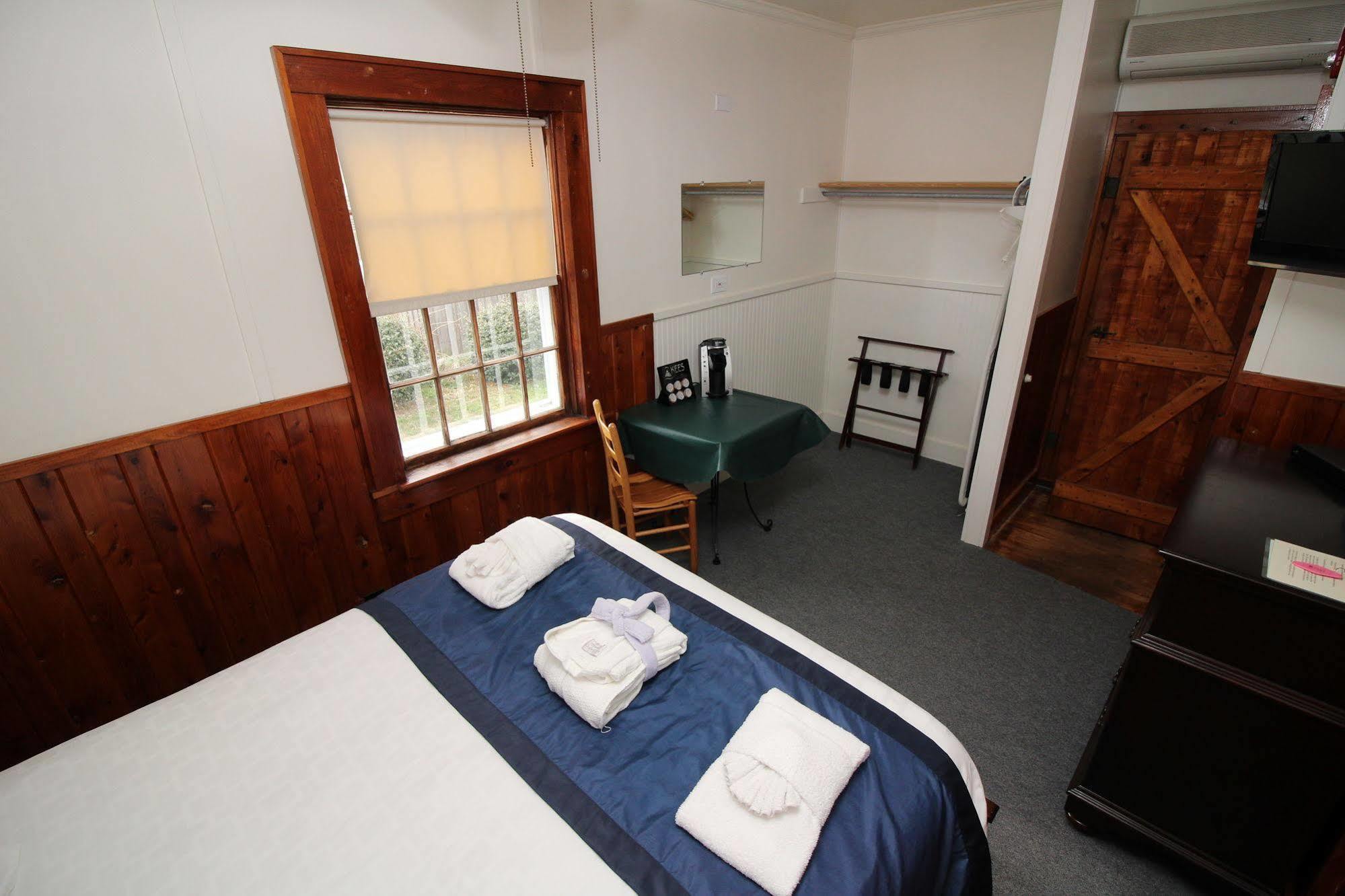 Nags Head Beach Inn Екстер'єр фото