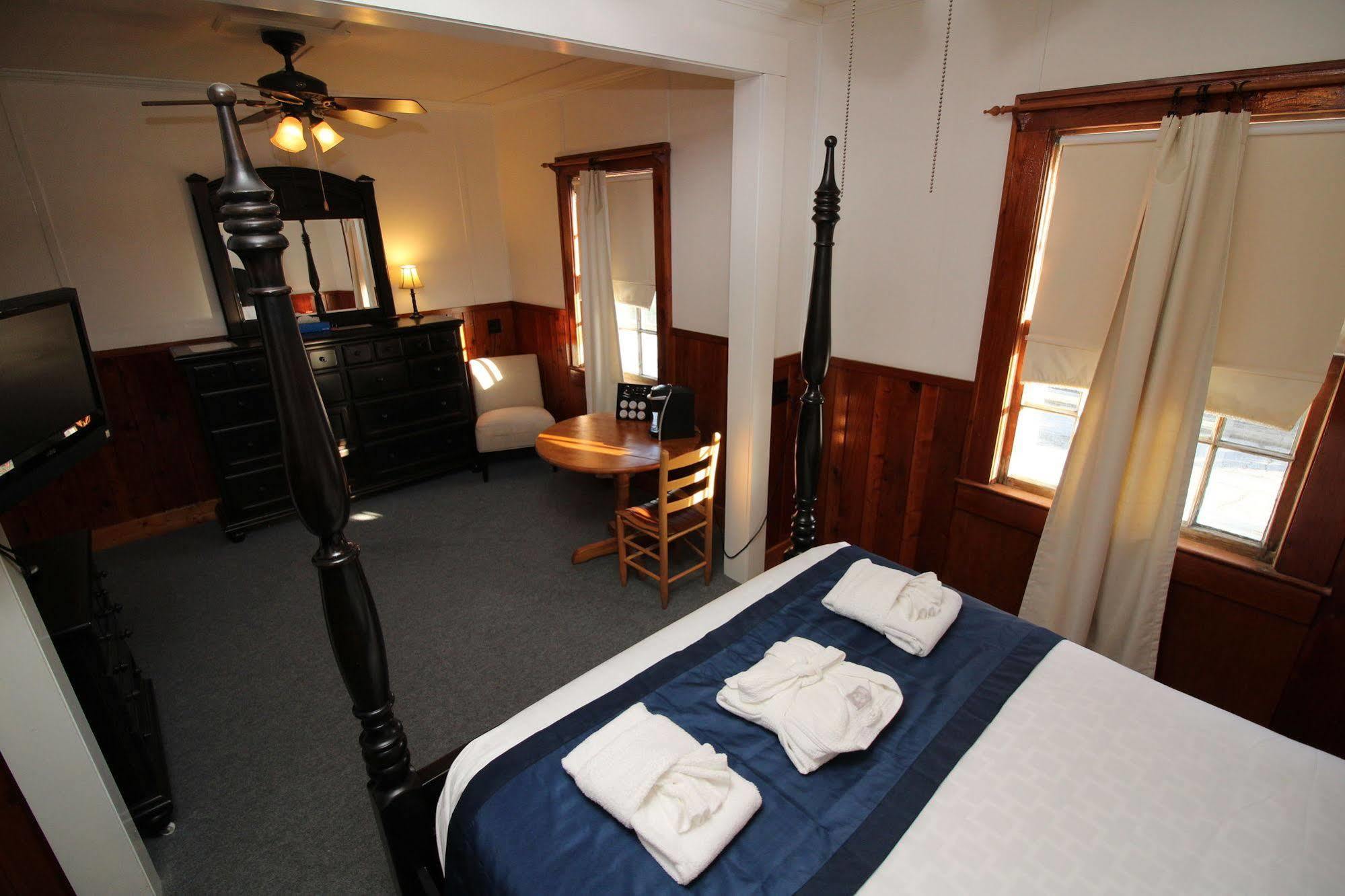 Nags Head Beach Inn Екстер'єр фото